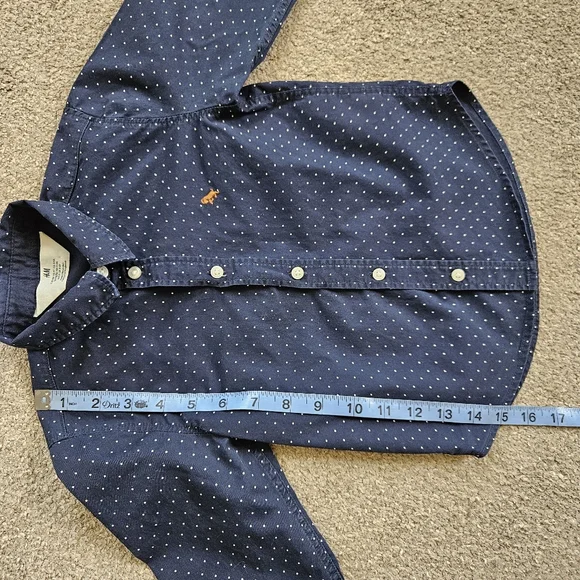 H&M 4T Boy's Long Sleeved Button Up Shirt - Picture 6 of 8